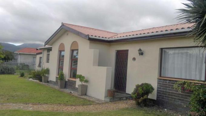 3 Bedroom House for Sale For Sale in Grabouw - Private Sale - MR167340