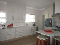 Kitchen - 26 square meters of property in Rynfield