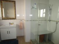 Main Bathroom - 6 square meters of property in Rynfield