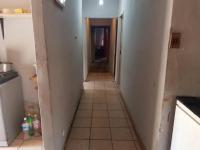 Spaces - 11 square meters of property in Nigel