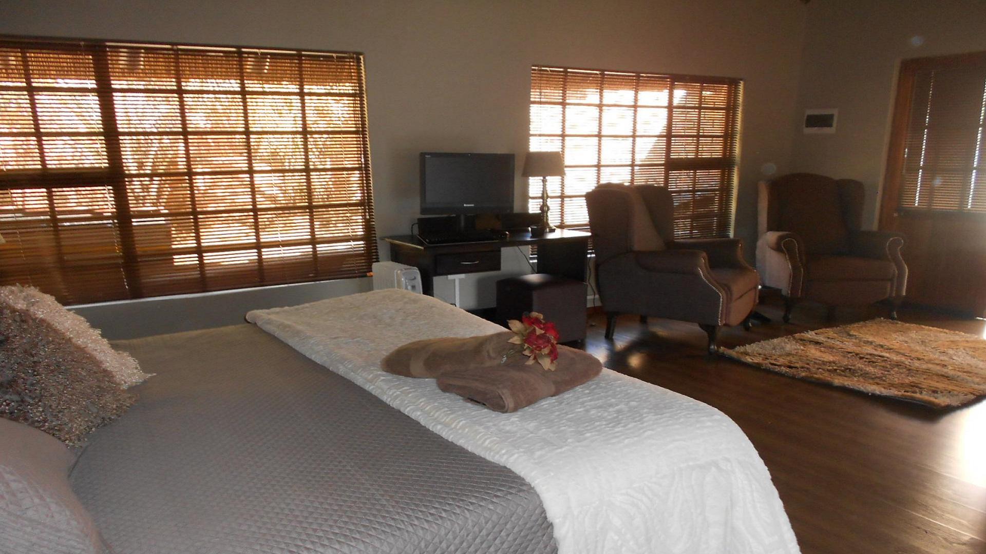 Rooms of property in Parys
