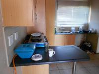 Kitchen - 8 square meters of property in Sonneveld