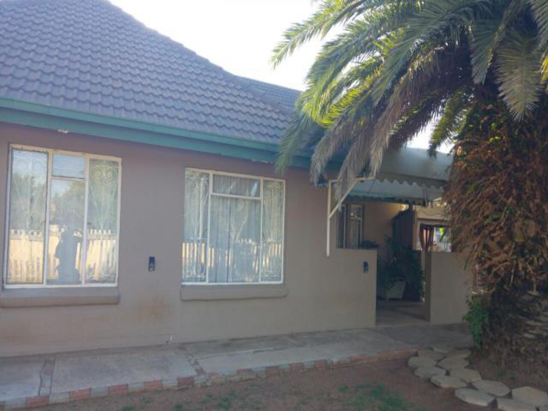 Front View of property in Klerksdorp