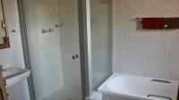 Bathroom 2 - 6 square meters of property in Hazyview
