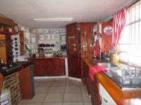 Kitchen - 32 square meters of property in Unitas Park