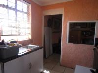 Kitchen - 32 square meters of property in Unitas Park