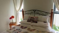 Bed Room 2 - 10 square meters of property in Somerset West