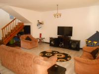 Lounges - 25 square meters of property in Benoni