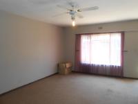 Lounges - 26 square meters of property in Boksburg