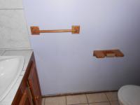 Guest Toilet - 2 square meters of property in Boksburg