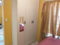 Bed Room 1 - 9 square meters of property in Roodekop