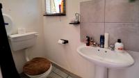 Extra Rooms - 26 square meters of property in Protea Park (North West)