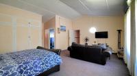Main Bedroom - 46 square meters of property in Protea Park (North West)