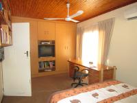 Bed Room 1 - 41 square meters of property in Krugersdorp