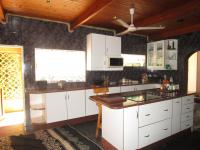 Kitchen - 85 square meters of property in Krugersdorp