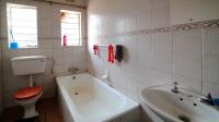 Bathroom 2 - 7 square meters of property in Aerorand - MP