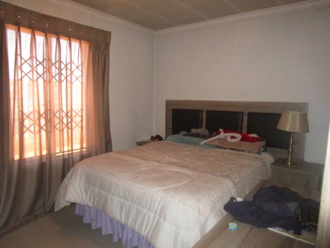 2 Bedroom House to Rent in Soweto Property to rent MR168