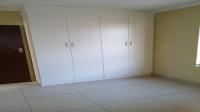 Bed Room 1 of property in Protea Glen