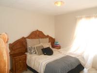 Main Bedroom - 14 square meters of property in Terenure