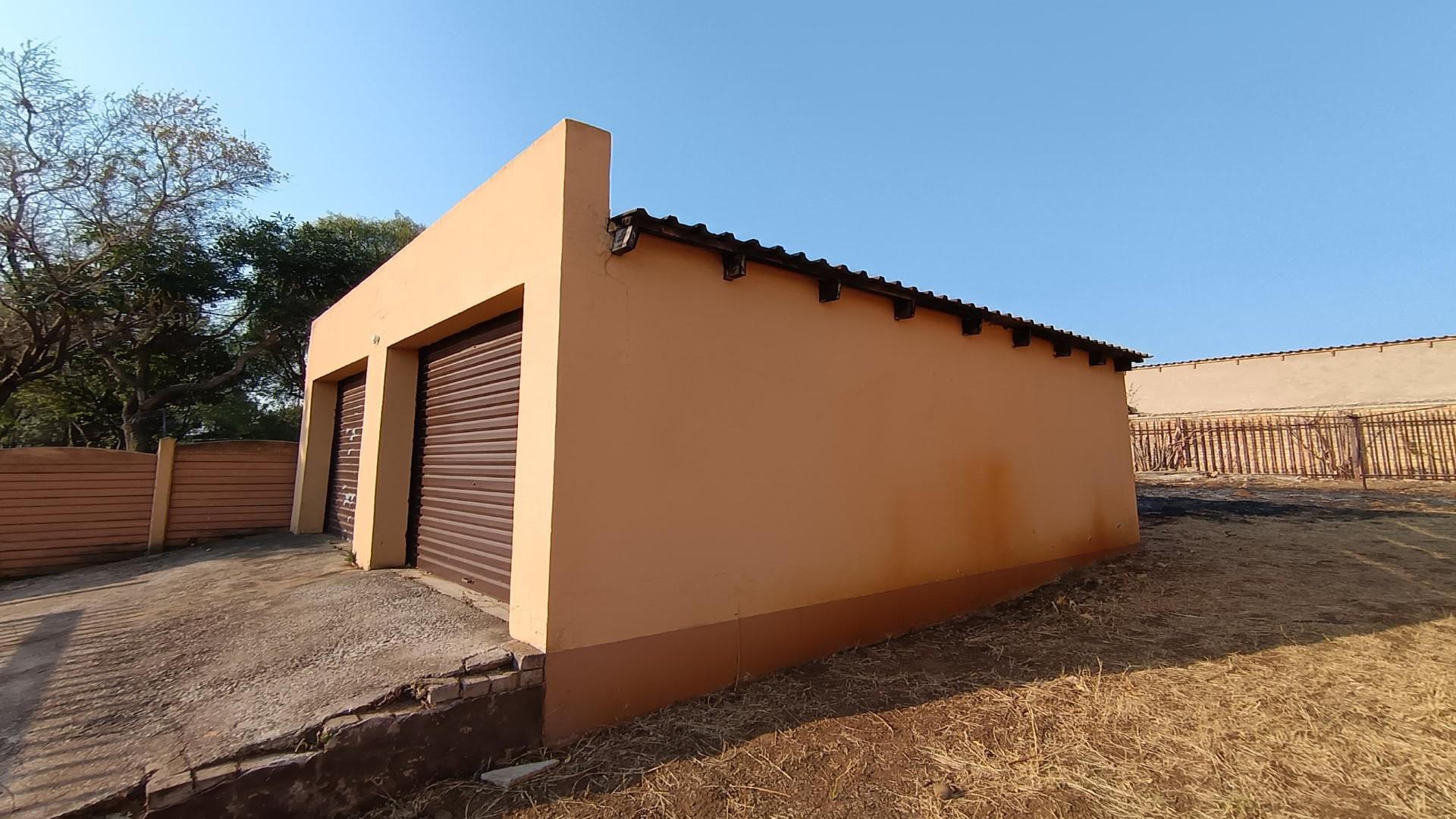 Front View of property in Esther Park