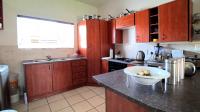 Kitchen - 11 square meters of property in Noordwyk