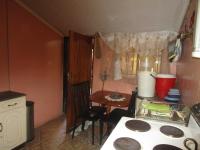 Kitchen - 11 square meters of property in Dobsonville