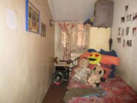 Bed Room 1 - 6 square meters of property in Dobsonville