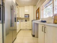 Kitchen - 11 square meters of property in Terenure