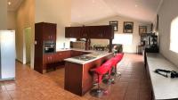 Kitchen - 20 square meters of property in Bloemfontein