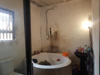 Bathroom 2 - 5 square meters of property in Protea North