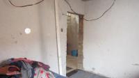 Bed Room 1 - 8 square meters of property in Protea North