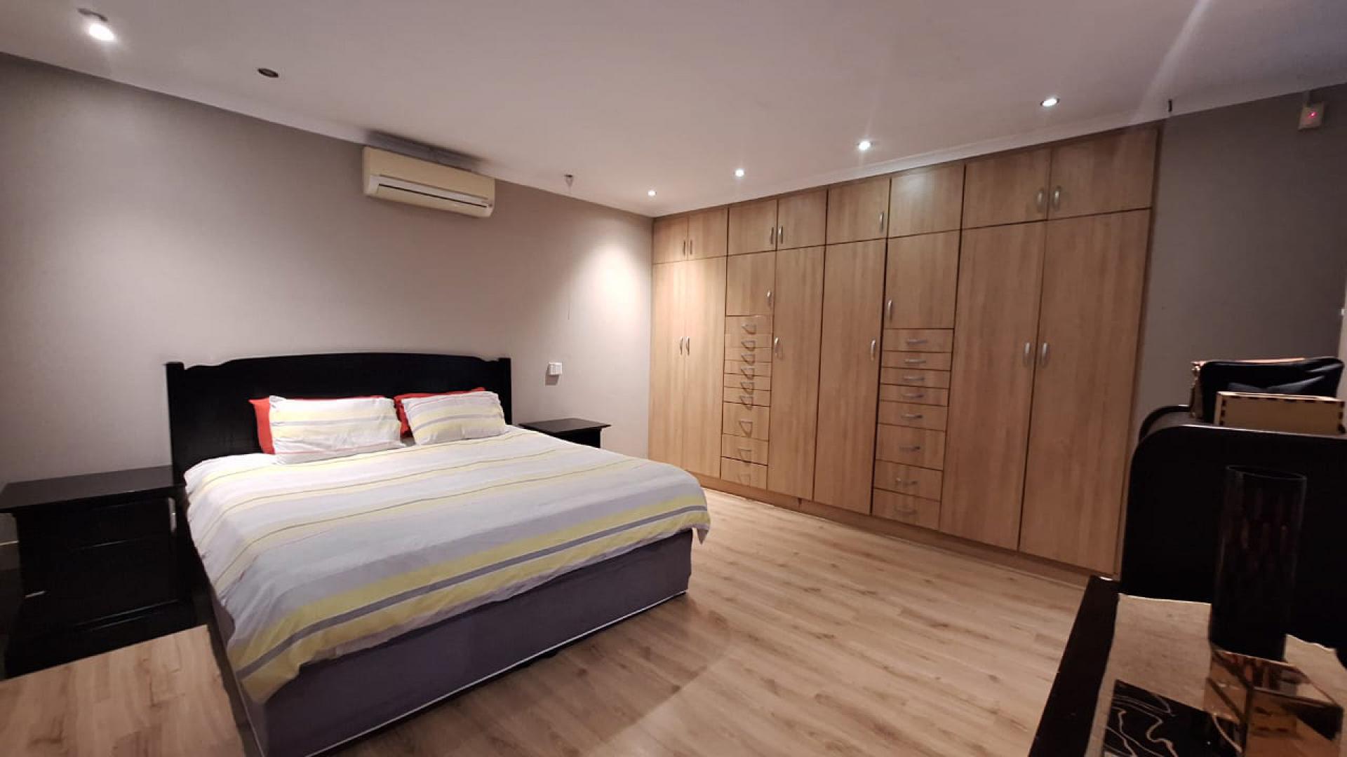 Bed Room 1 of property in Secunda