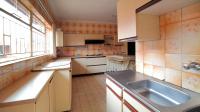 Kitchen - 43 square meters of property in Emalahleni (Witbank) 