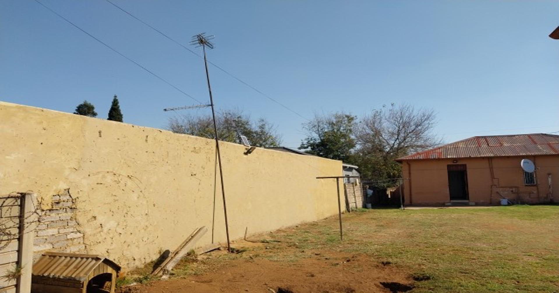 Front View of property in Vereeniging