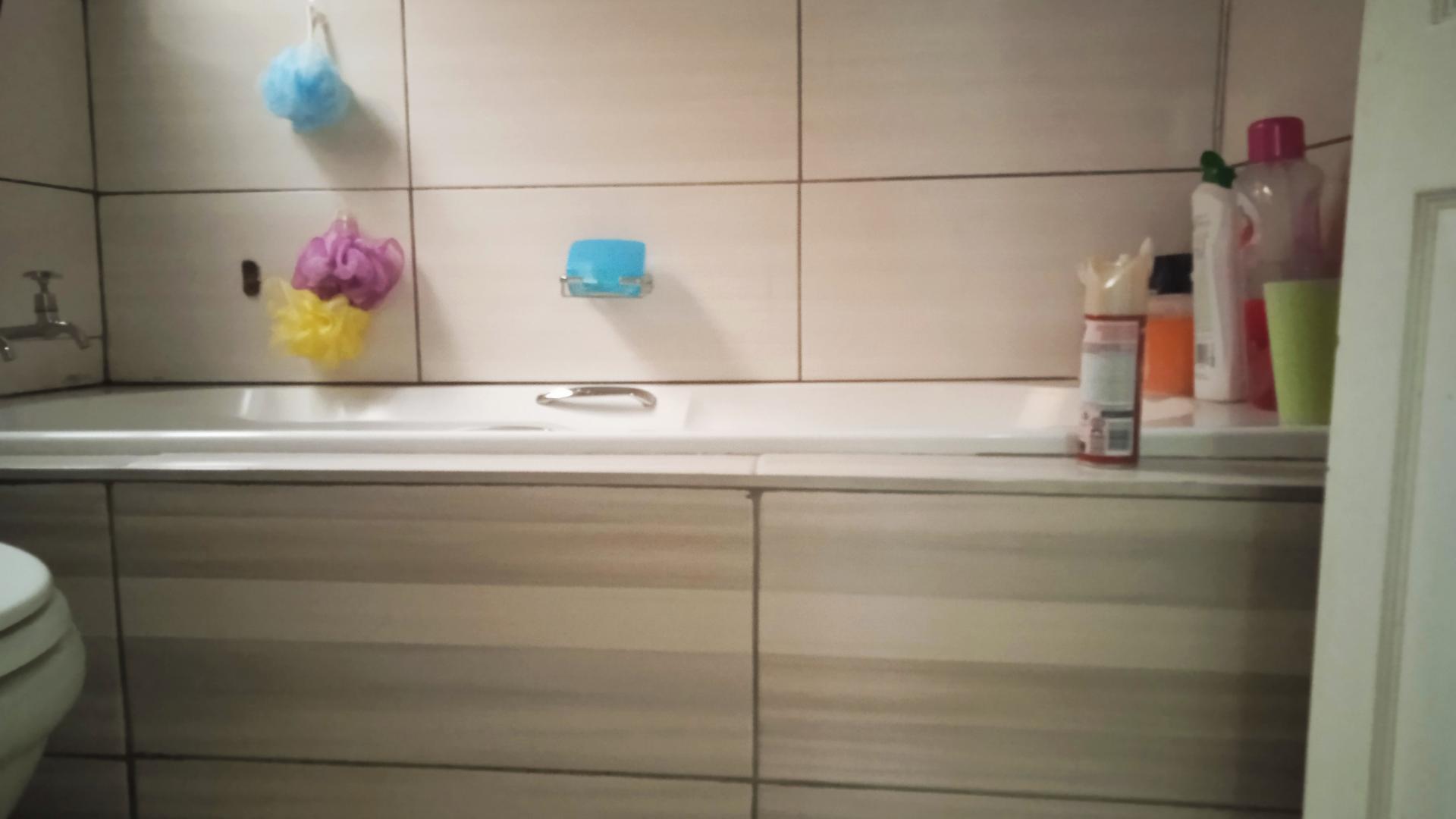 Bathroom 1 of property in Westbury