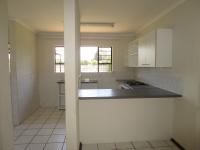 Kitchen - 13 square meters of property in Greenhills