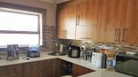 Kitchen - 14 square meters of property in Bendor