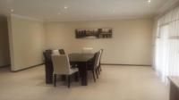 Dining Room - 26 square meters of property in Sunward park