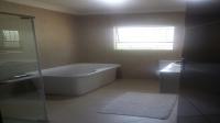 Bathroom 1 - 9 square meters of property in Sunward park