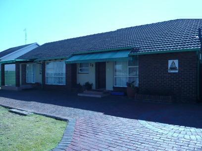 3 Bedroom House for Sale For Sale in Witpoortjie - Home Sell - MR17227