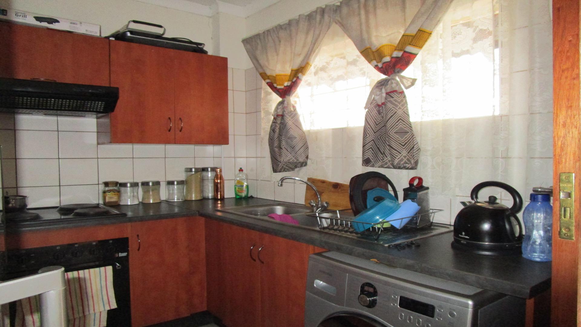 Kitchen - 7 square meters of property in Pretoria North