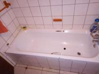 Bathroom 1 - 6 square meters of property in Pretoria North