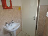 Guest Toilet - 3 square meters of property in Boksburg