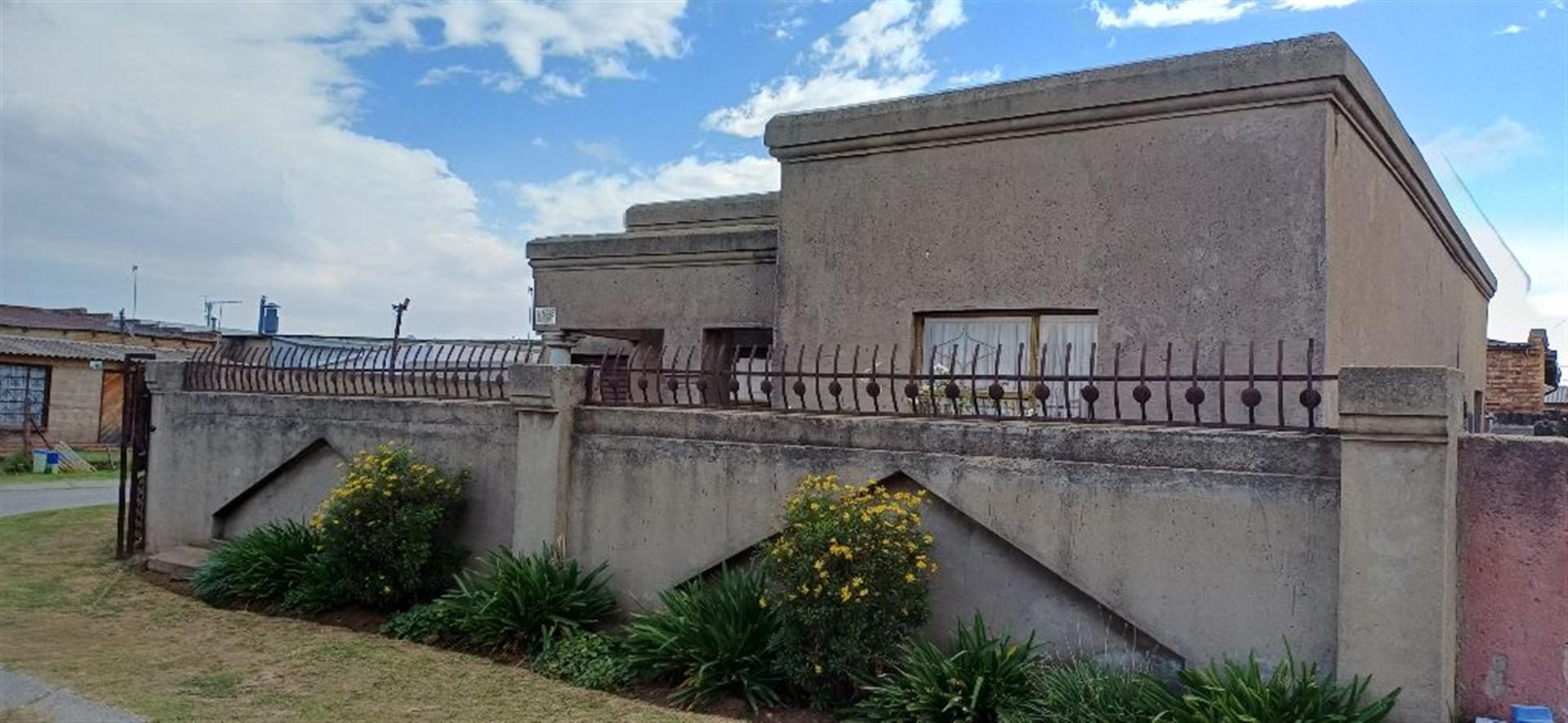 Front View of property in Tsakane