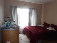 Bed Room 2 - 16 square meters of property in Berton Park