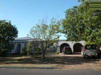 Front View of property in Oak Glen