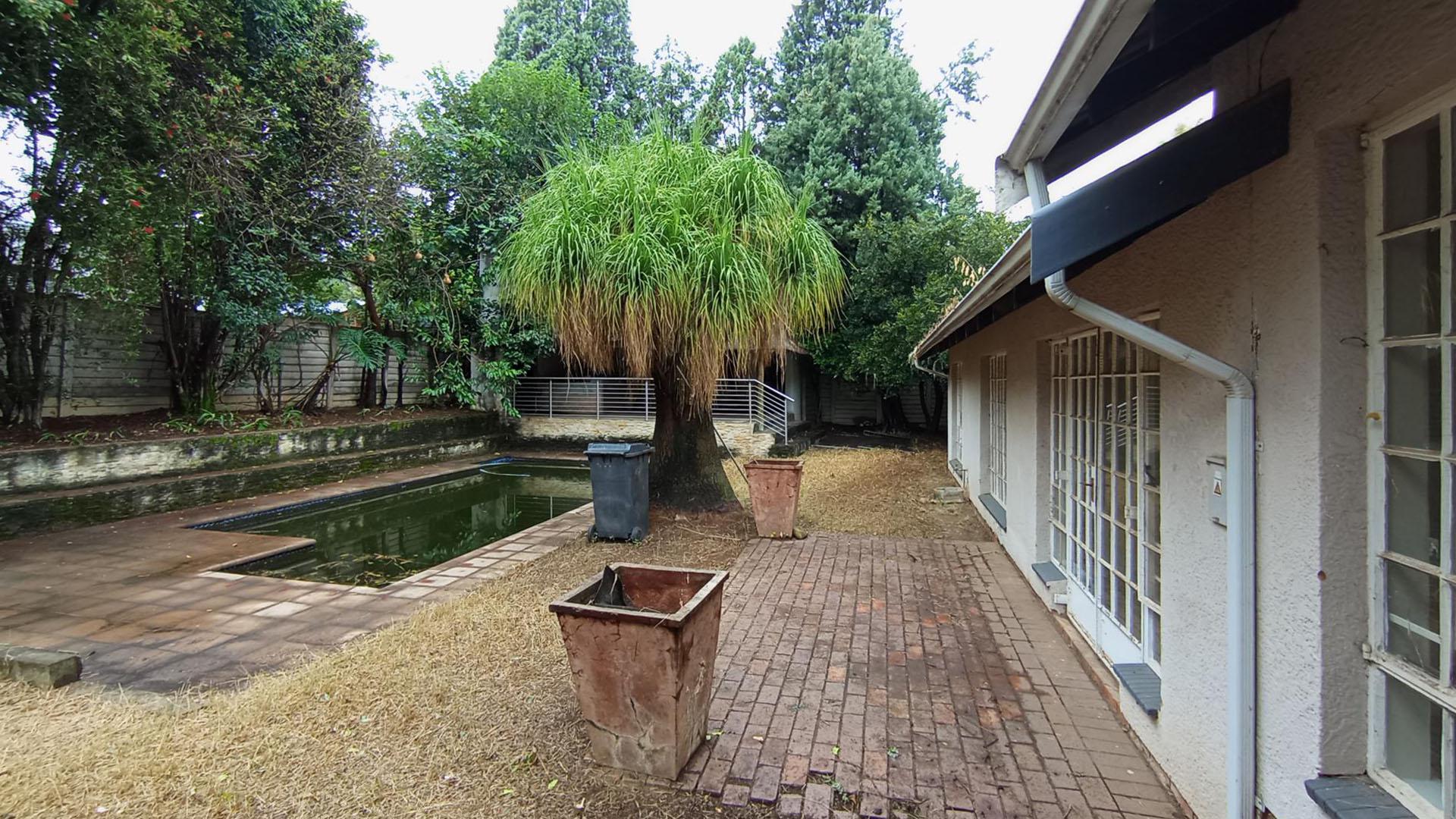 Front View of property in Vorna Valley