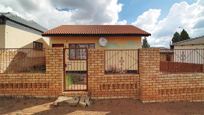Standard Bank SIE Sale In Execution 2 Bedroom House for Sale in Mabopane - MR173260
