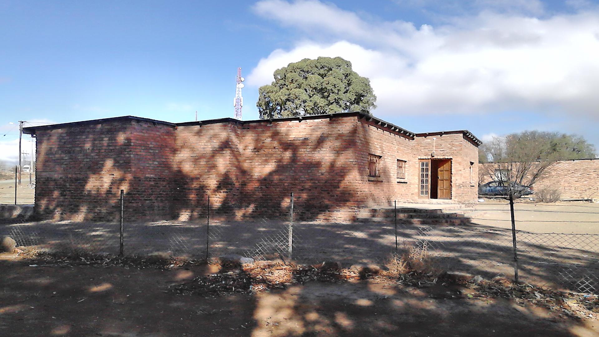 Smallholding for Sale For Sale in Victoria West Home Sell