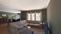 Lounges - 25 square meters of property in Vaalpark